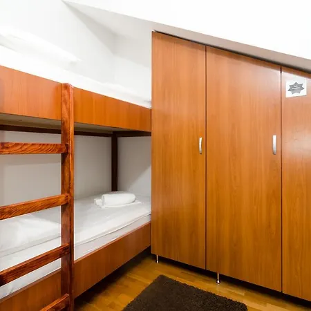 Cocoon & Auberge de jeunesse *