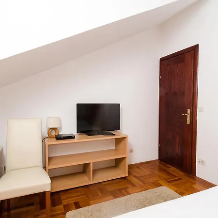 Cocoon & Auberge de jeunesse